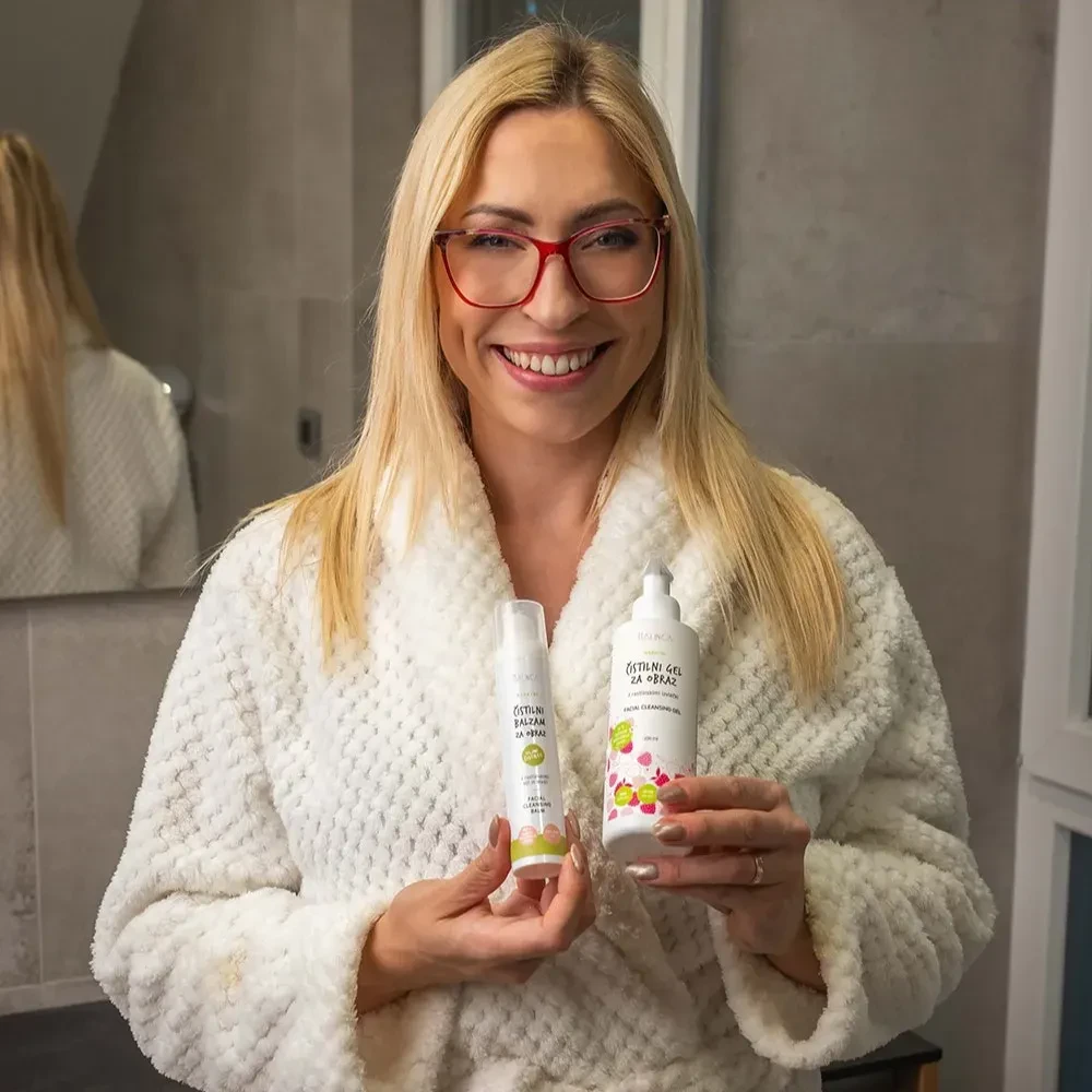 Dvofazno čiščenje obraza (čistilni balzam in gel)