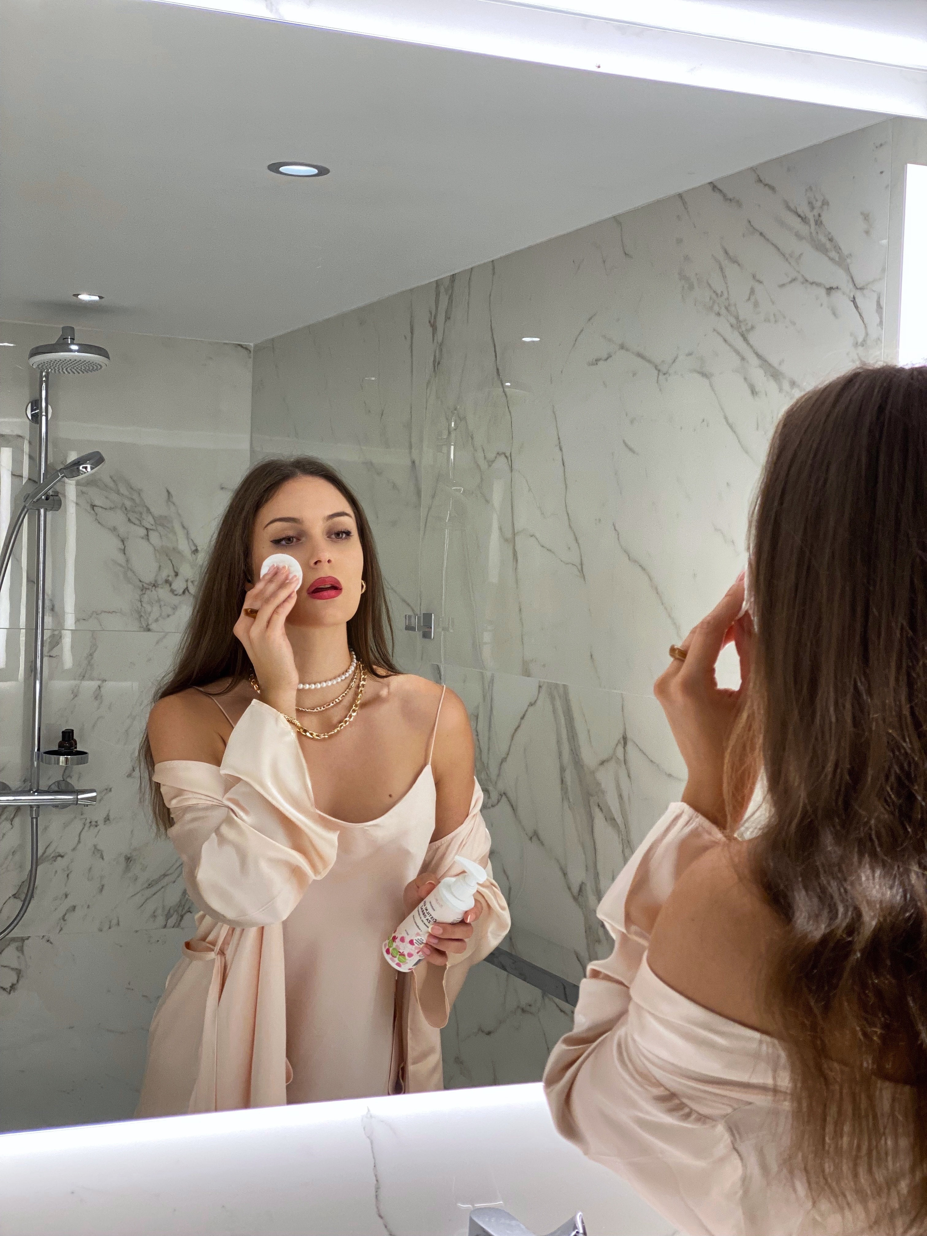 Čistilni gel za obraz 