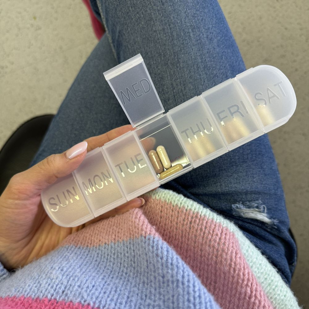 Škatlica za prehranska dopolnila